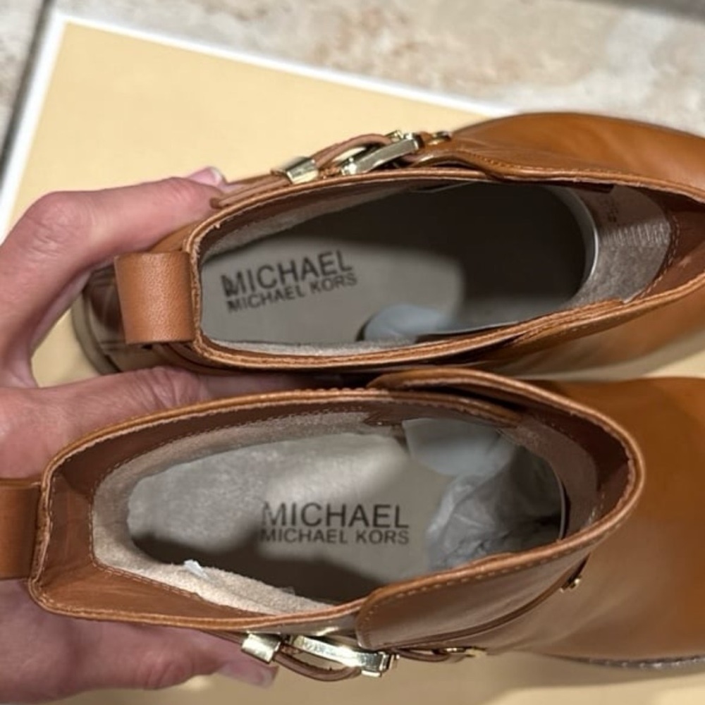 Michael Kors Arley Ankle Boots Size 6 - Picture 6 of 12
